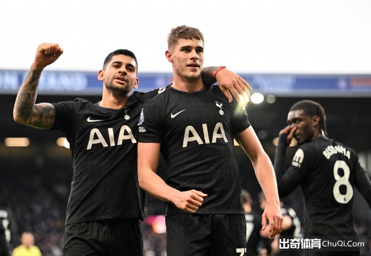 尤文新帅亮,相首战告捷,力克热那亚,九游会,j9,九游会官方网站,j9官网,九游会游戏,j9真人游戏,九游会平台