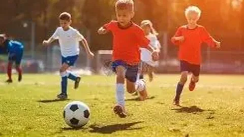 青春闪耀！王钰栋19岁庆生，赛季30战轰12球，领跑本土射手榜独占鳌头