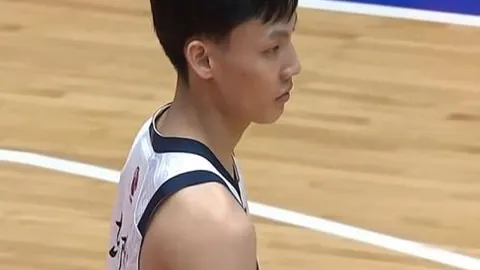 西蒙尼54岁怒批：马竞24天内连败四场，疑似陷入欧足联“剧本”困境